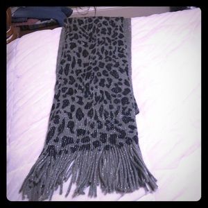 Cheetah with some shimmer scarf